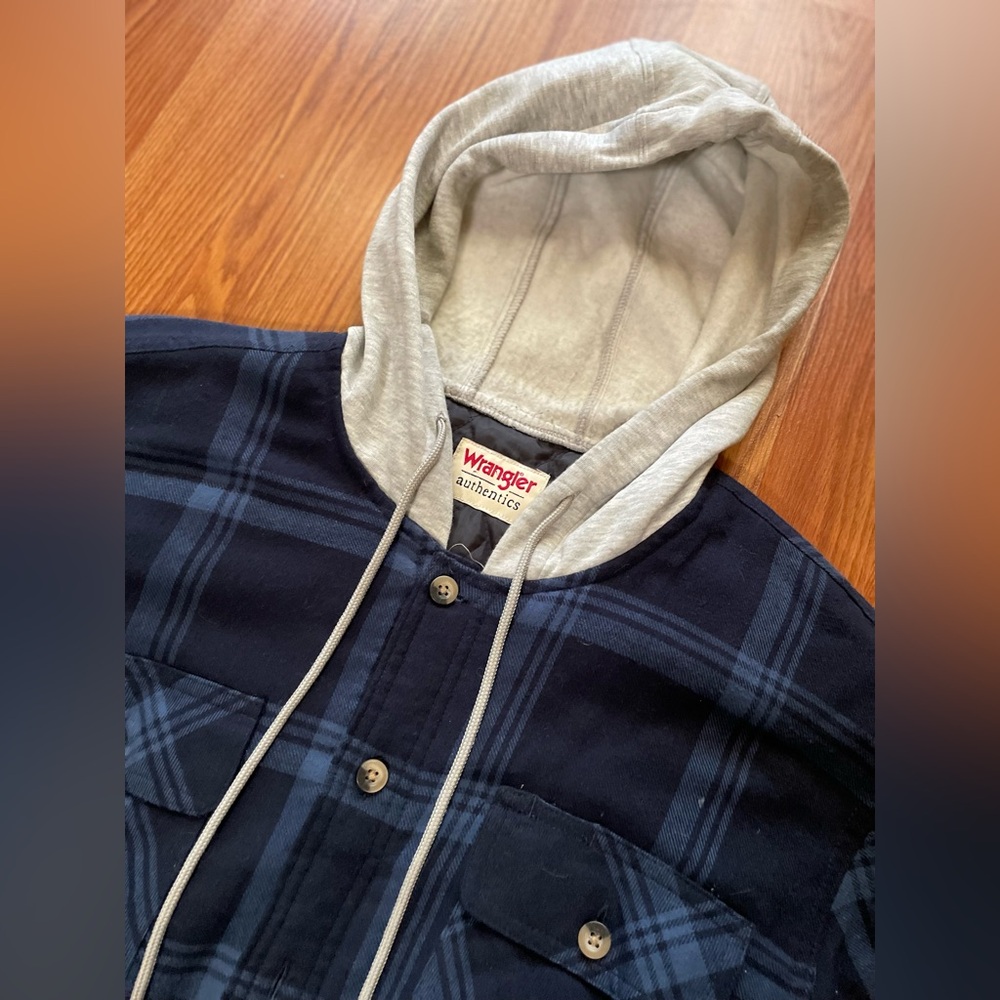 Wrangler Authentics Men's Quilted Lined Flannel Shirt Jacket with Hood Navy